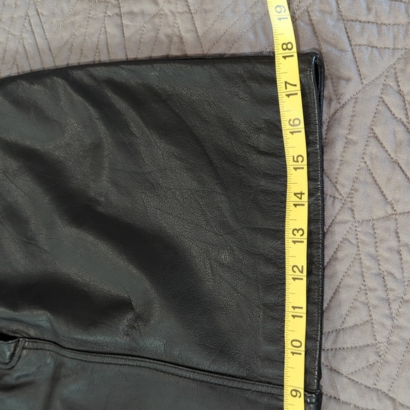 Vintage Express leather mini skirt 4/6 - Picture 10 of 11